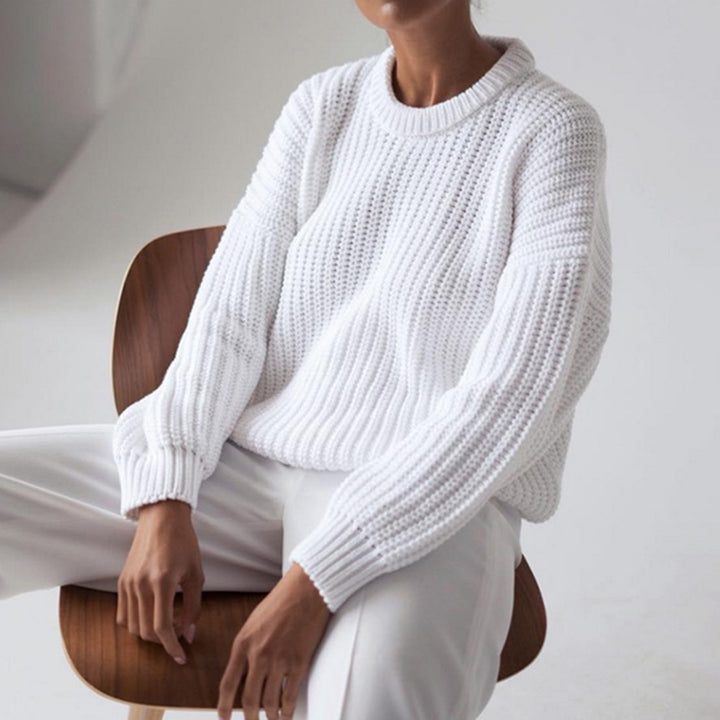 Women’s chunky knit sweater with a loose fit and elegant ribbed design Lune Londonl