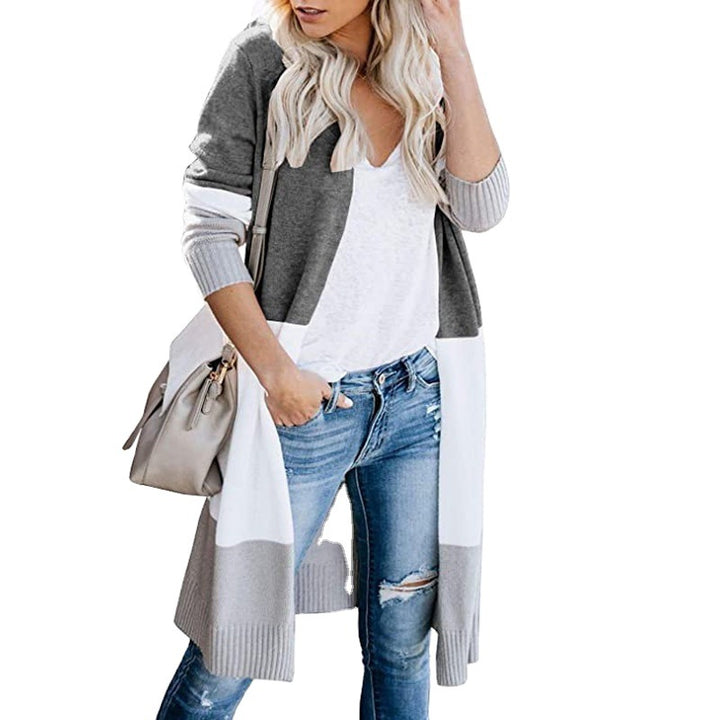 Women long knitted cardigan with a modern color and a comfortable cut Lune London