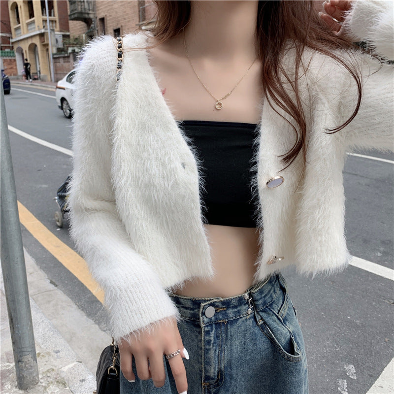 Cardigan en tricot moelleux pour femmes avec design bouton Chic & Stil
