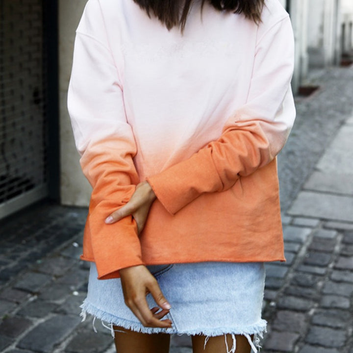 Sweatshirt pour femmes à coupe décontractée avec dégradé et style décontracté Chic & Stil