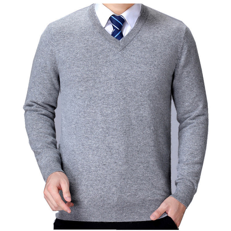 V-neck sweater made of soft cotton blend for men Lune London