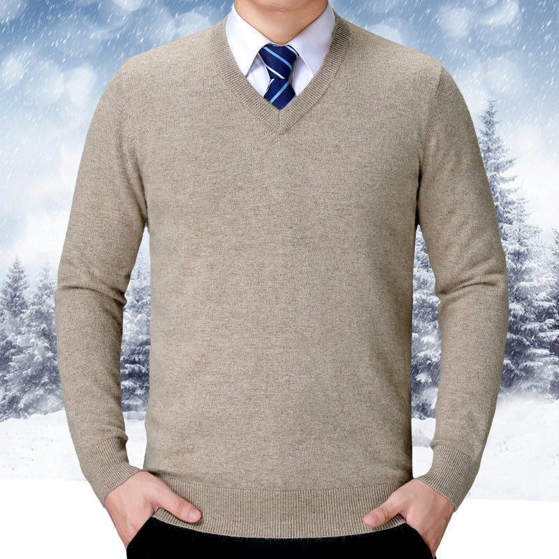 V-neck sweater made of soft cotton blend for men Lune London