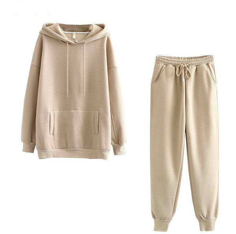 Comfortable hoodie set for women with elastic cuff Lune London