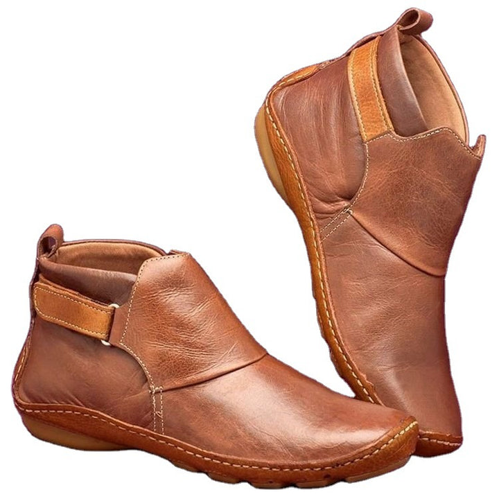 Elegant comfort ankle boots for women made of high quality leather Lune London