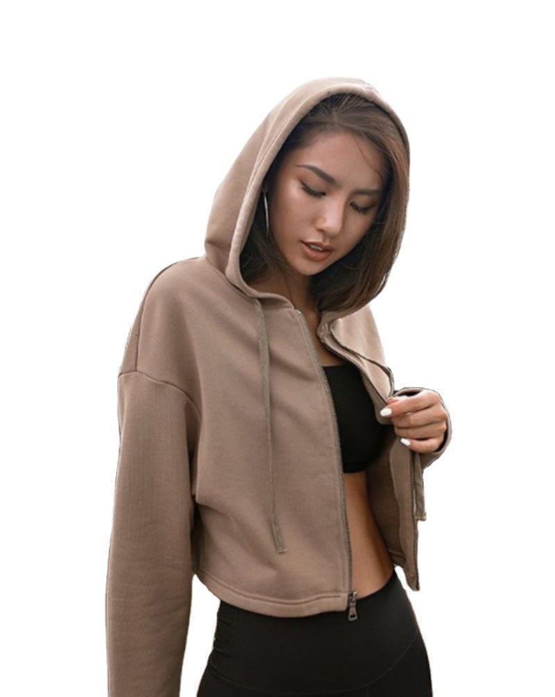 Cropped hoodie for women with sporty cut Lune London