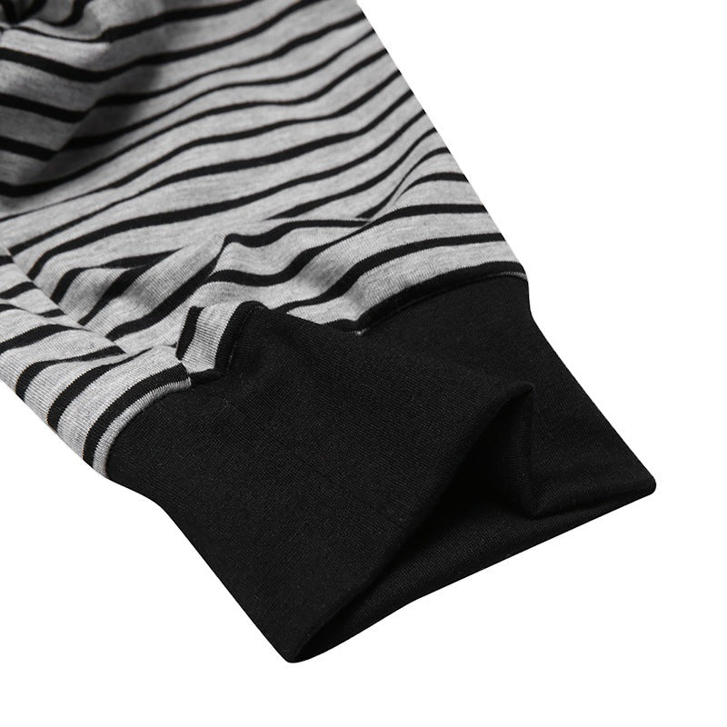 Men's long sleeve pajama set with a comfortable button design Lune London