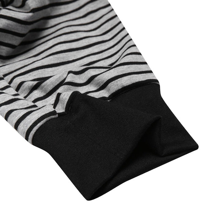 Men's long sleeve pajama set with a comfortable button design Lune London
