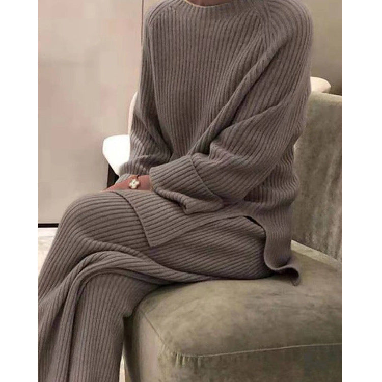 Ladies Comfortable Knit Suit In Modern Rib Design Lune London