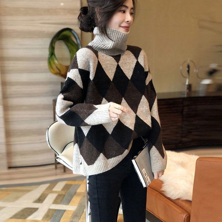 Pull en tricot épais pour femmes avec motif en diamant moderne et col haut Chic & Stil
