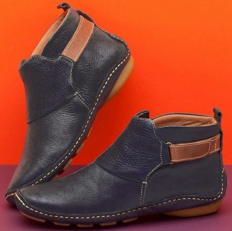 Elegant comfort ankle boots for women made of high quality leather Lune London