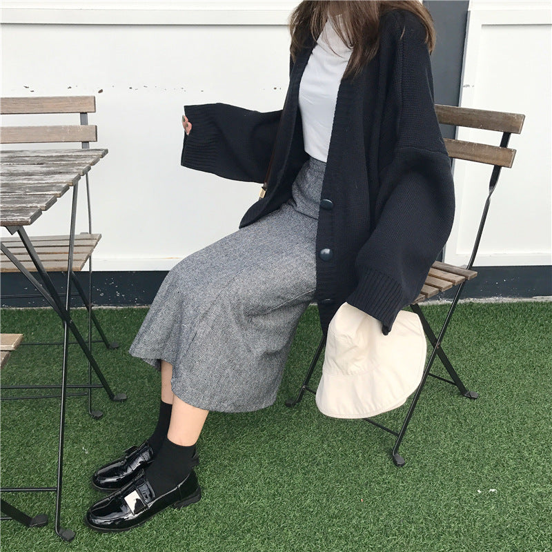 Cardigan tricoté pour femme large avec design décontracté et fermeture à boutons Chic & Stil