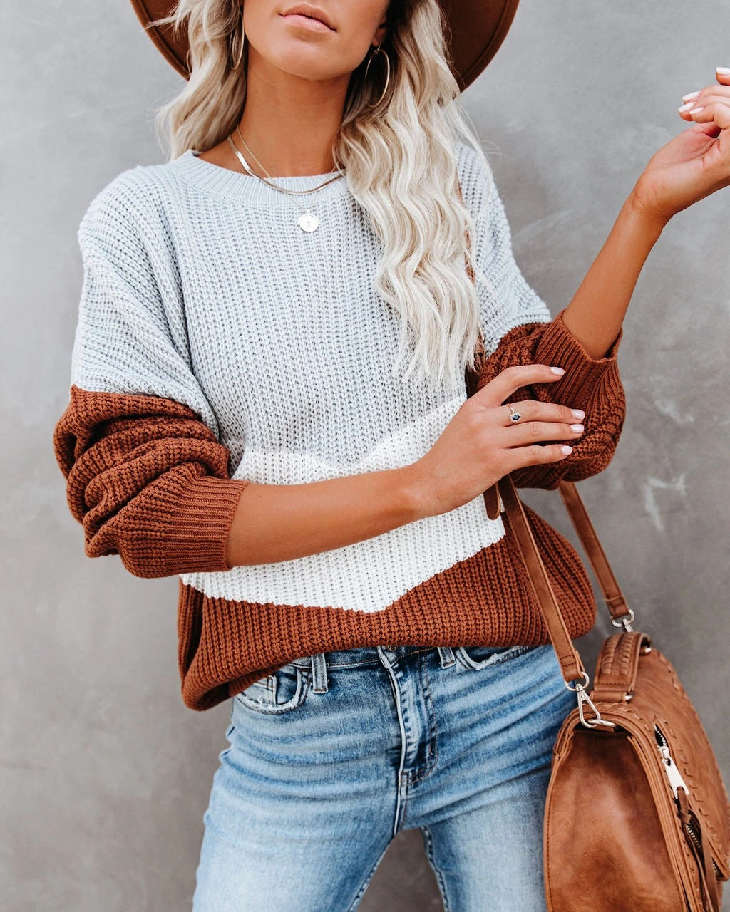 Pull tendance femme avec motif chevron graphique Chic & Stil
