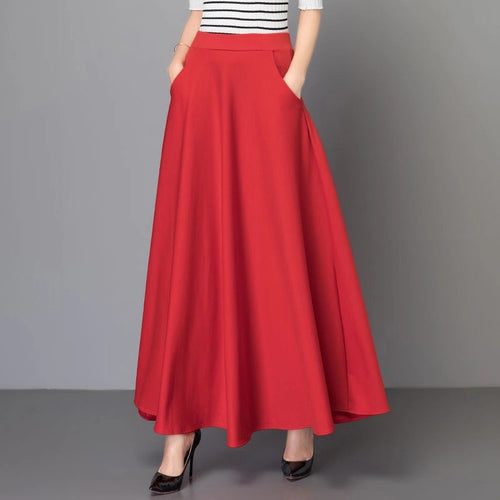 Jupe maxi femme avec une silhouette élégante en A et une coupe volumineuse Chic & Stil
