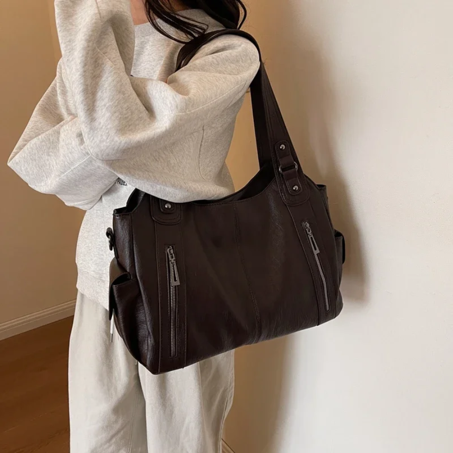 Lune London | Stylish Leather Handbag with Zipper