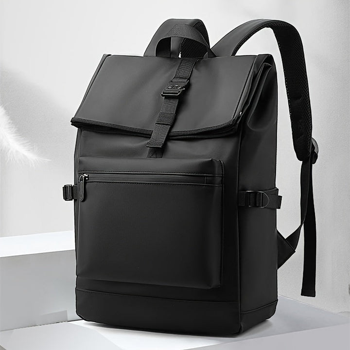 Lune London | Trendy Wearable Outdoor Backpack