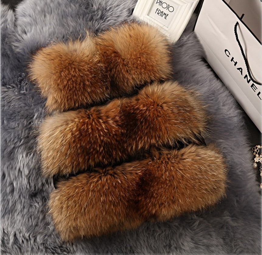 Ladies Noble faux fur vest with a trendy volume and a luxury chic finish