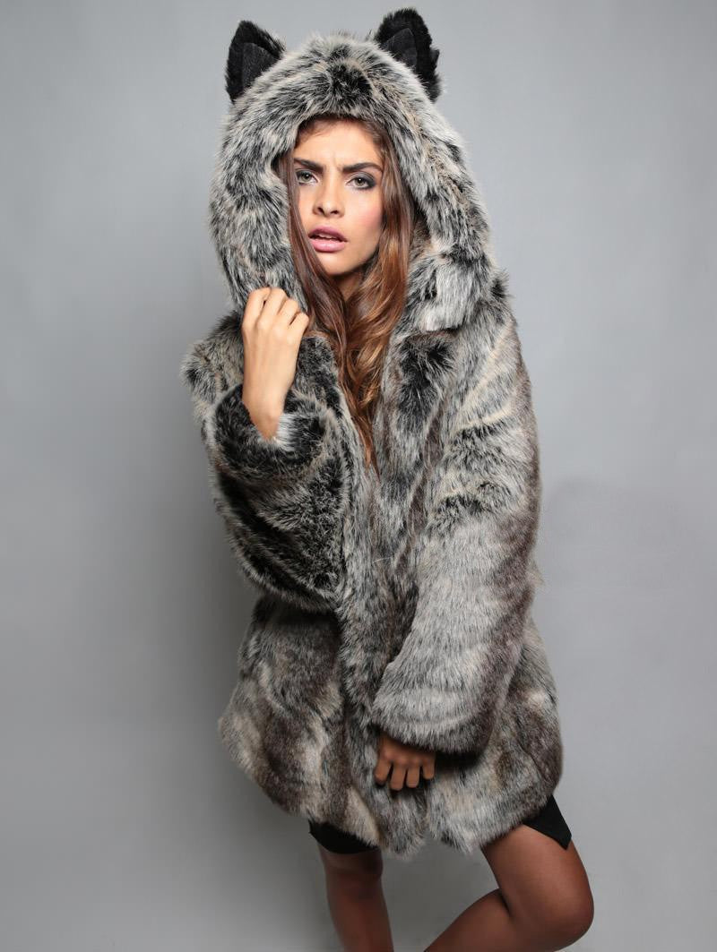 Ladies Cozy Faux Fur Coat with Hood and Ears Lune London
