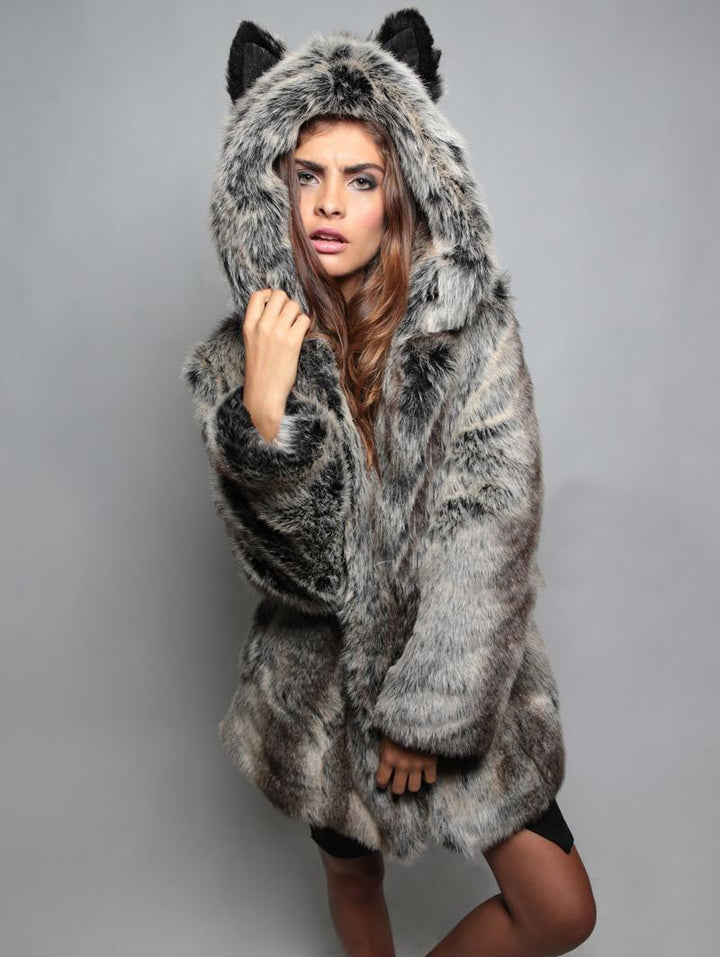 Ladies Cozy Faux Fur Coat with Hood and Ears Lune London