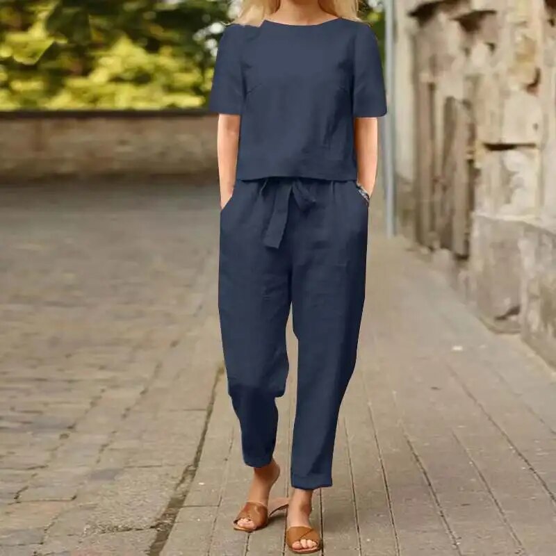 Lune London | Elegant and Comfortable Two-Piece Linen Set for Women