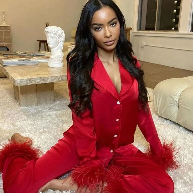 Lune London | Silk pajama set with feather trim on the cuffs