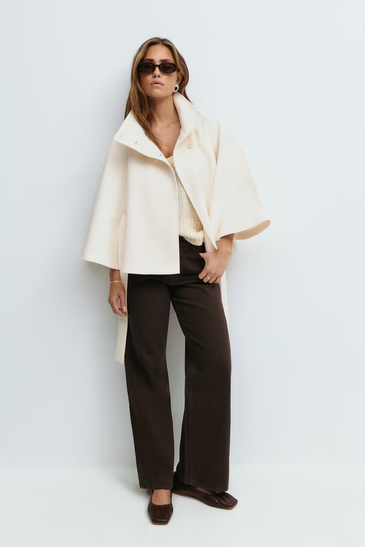 Lune London | Elegant Women's Jacket with Belt
