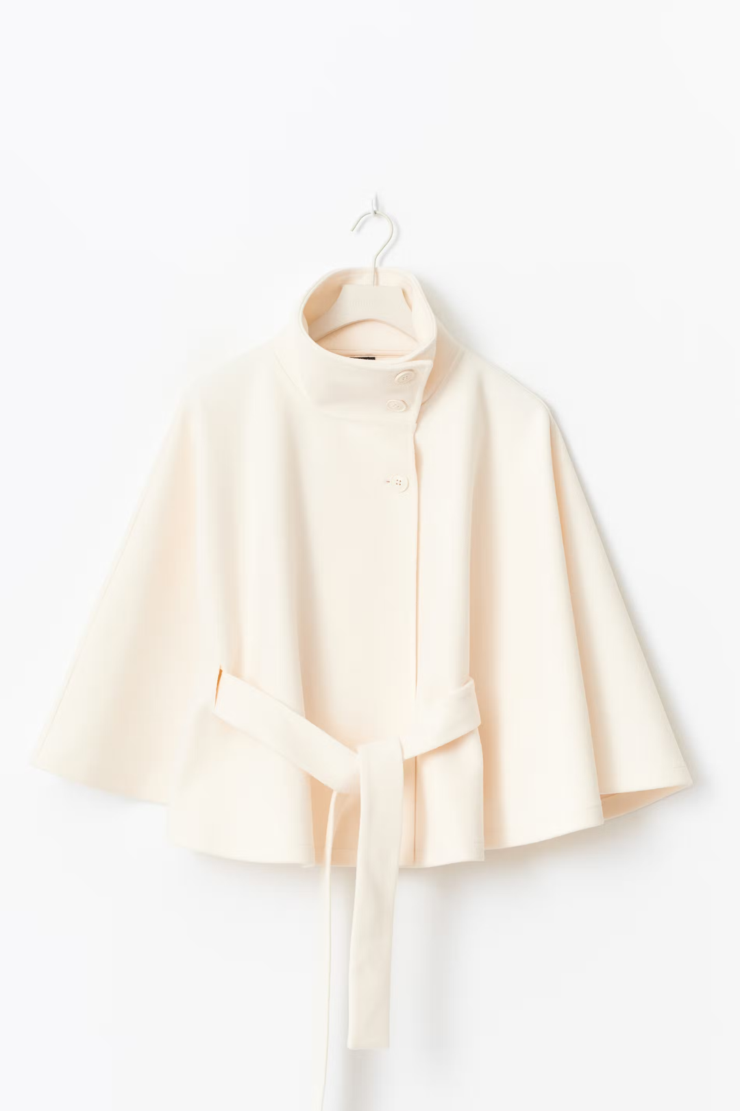 Lune London | Elegant Women's Jacket with Belt