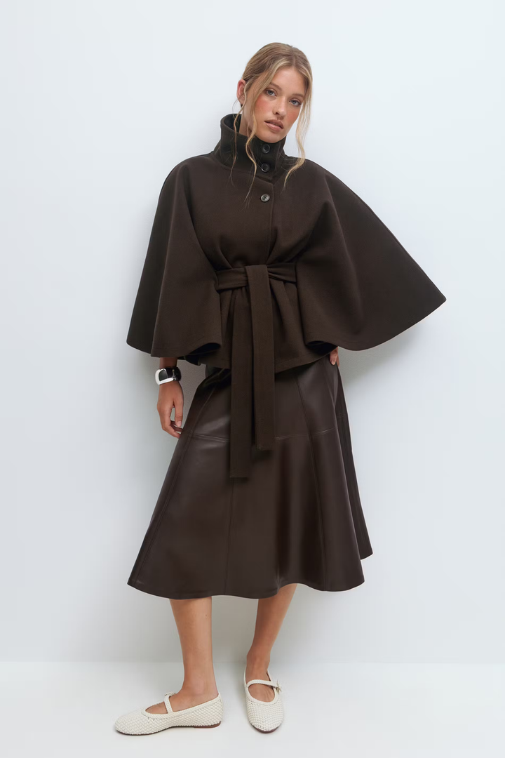 Lune London | Elegant Women's Jacket with Belt