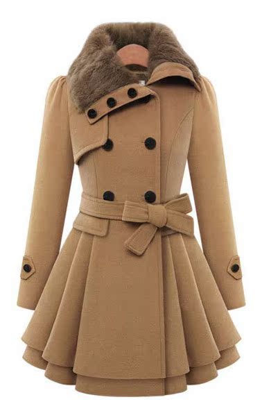 Chic trench coat for women with removable fur collar and flared skirt Lune London