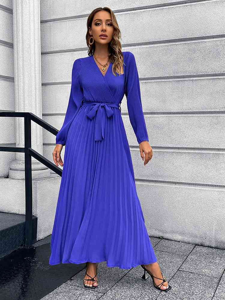 Lune London | V-neck Tie Belt Pleated Maxi Dress