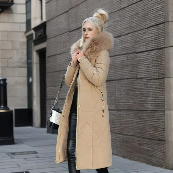 Lune London | Stylish Coat with Faux Fur