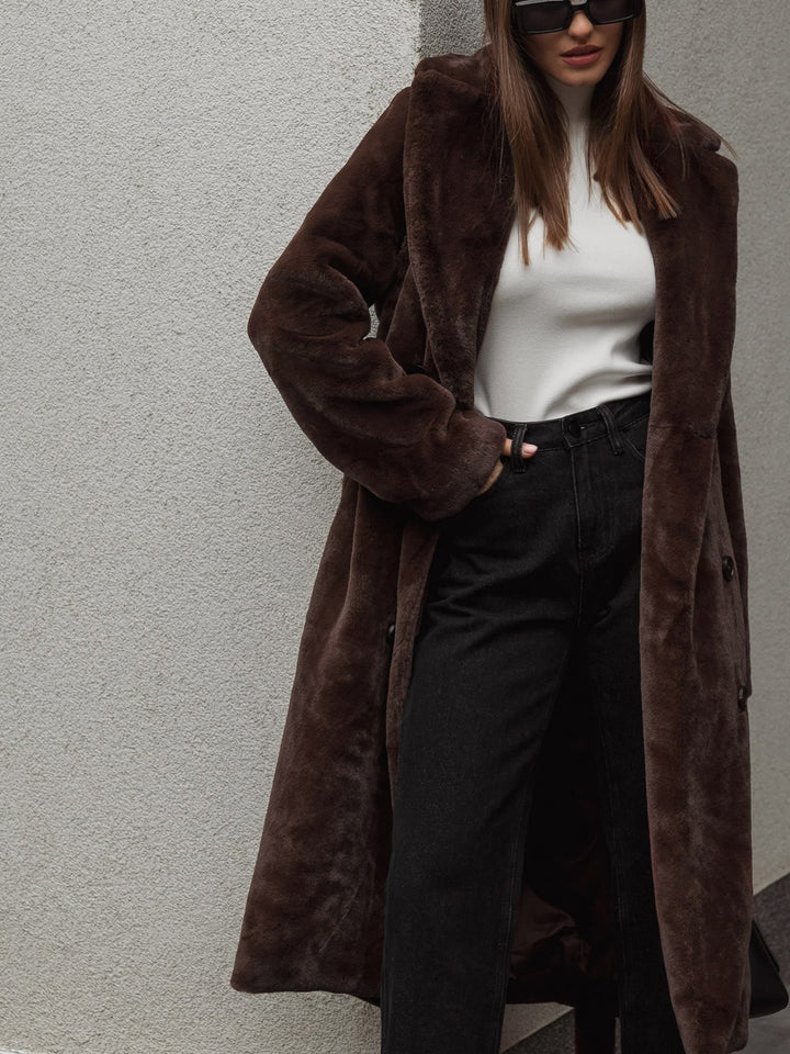 Lune London | Long Coat with Elegant Shape