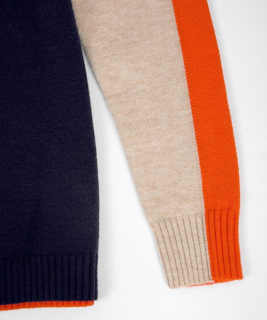 Lune London | Sweater with bicolor design and modern cut - Perfect for the office and leisure