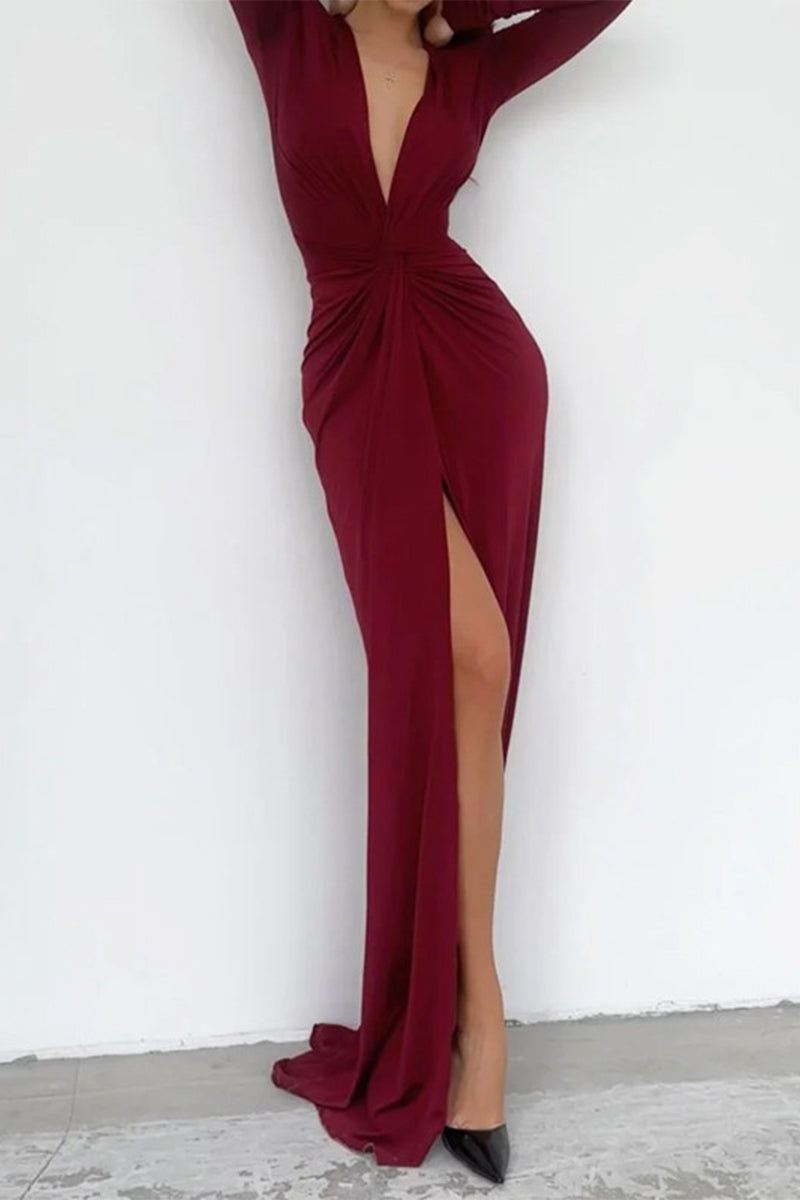 Lune London | Elegant dress with V-neck and pleated neckline