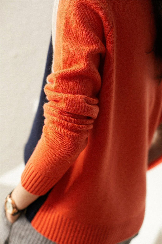 Lune London | Sweater with bicolor design and modern cut - Perfect for the office and leisure