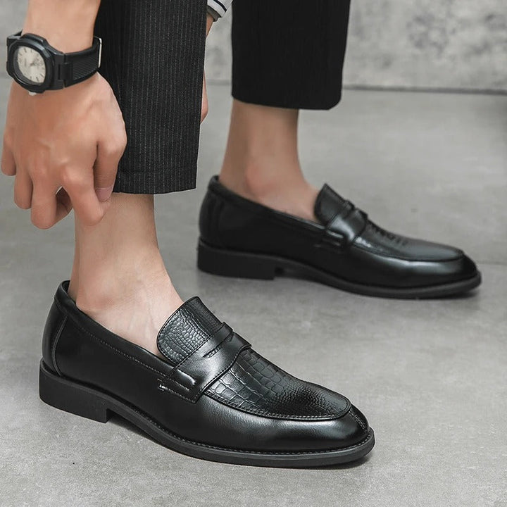 Lune London | Fashionable Shoes with Non-Slip Sole for More Comfort