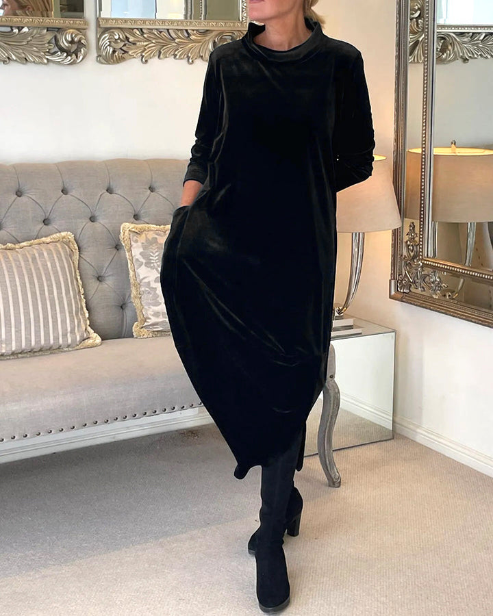 Women’s Velvet Dress with Pockets – Elegant & Comfortable | Lune London