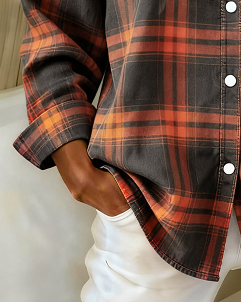 Lune London | Checked pattern and notched lapel