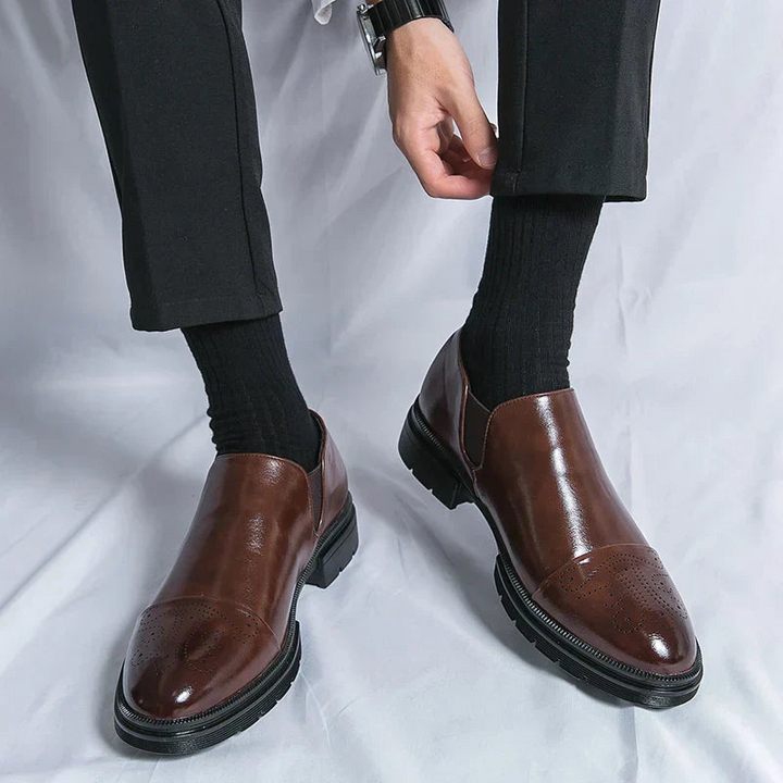 Lune London | Elegant Men's Shoes Classic Slip-ons Suit Shoes with Elegant Finish