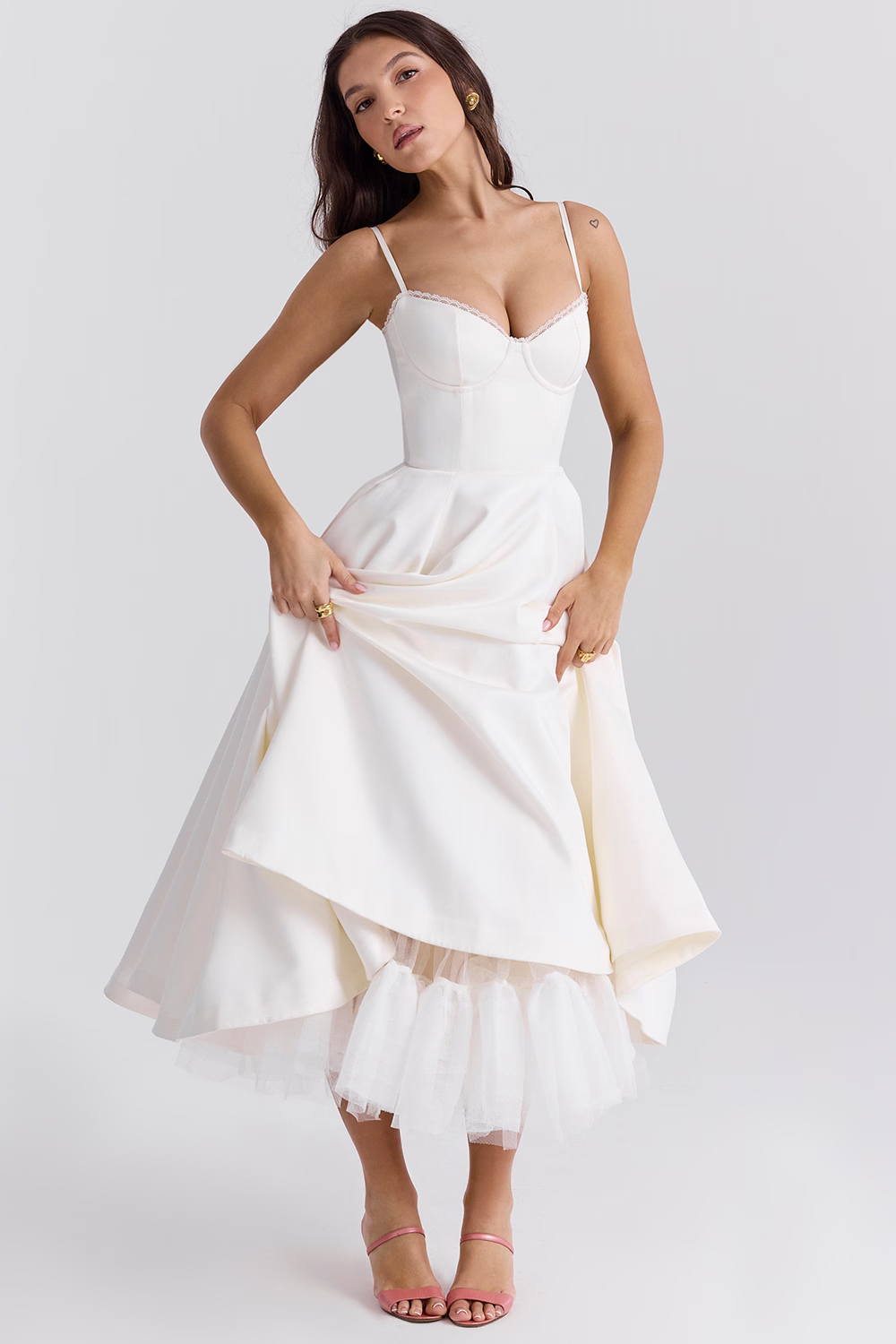 Lune London | Elegant slimming dress for women