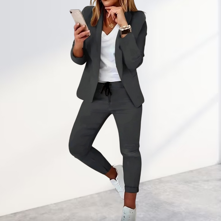 Lune London | Stylish Blazer & Trouser Set