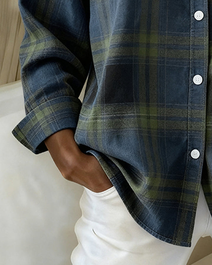 Lune London | Checked pattern and notched lapel