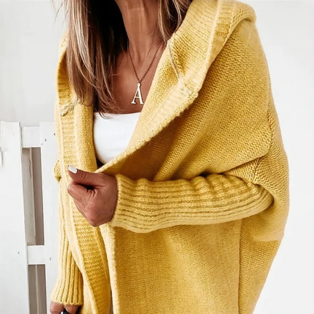 Lune London | Mid-length coat with smooth seams