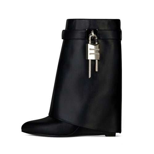 Lune London | Women's Fashion Slanted Heel Round Toe Leather Upper High Heel Zip Short Boots