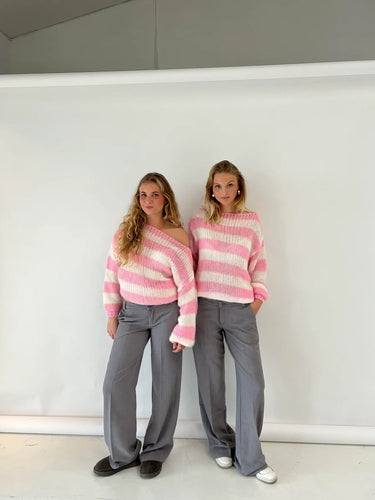 Lune London | Lightweight Knitted Sweater for Casual Comfort