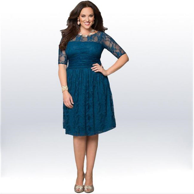 Women's Dreamy Lace Dress with Elegant Skirt and Refined Details Lune London