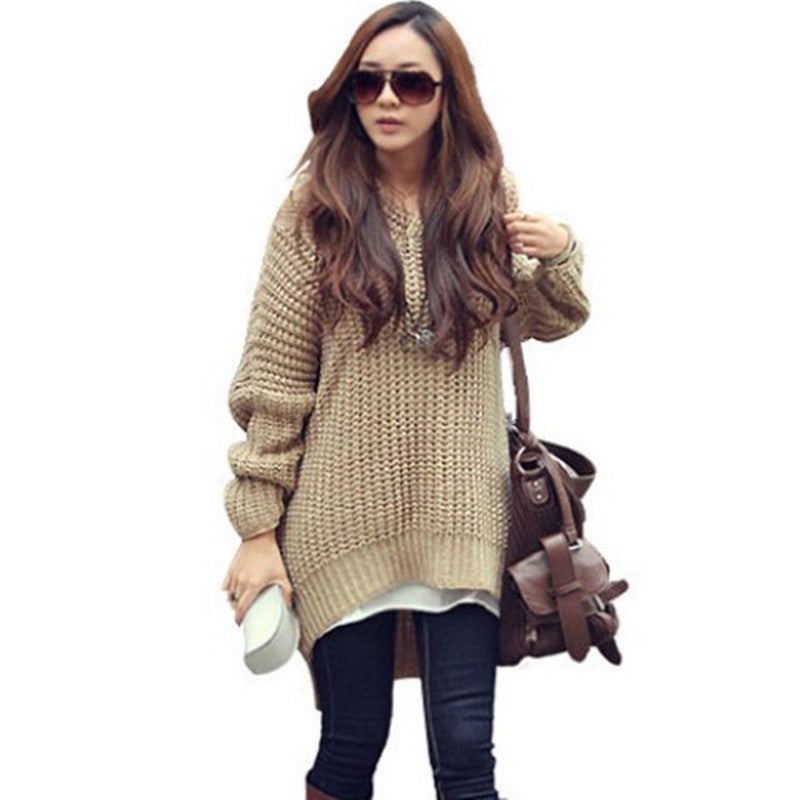 Poncho en tricot épais pour femmes avec des détails à franges et une capuche Chic & Stil