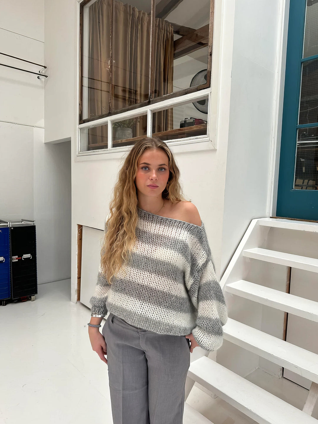 Lune London | Lightweight Knitted Sweater for Casual Comfort