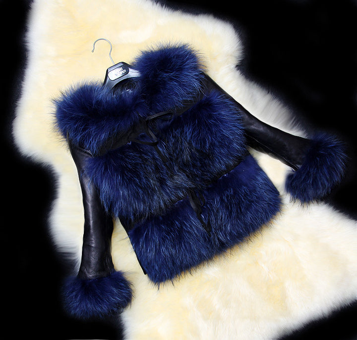 Ladies Elegant Faux Fur Jacket with Fitted Cut and Refined Details Lune London