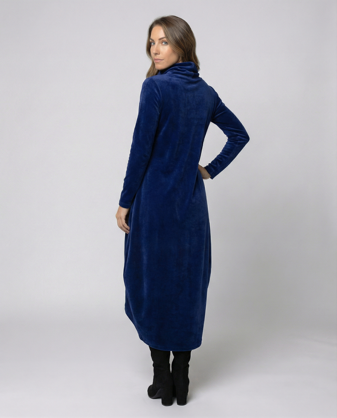 Women’s Elegant Velvet Dress with Pockets for Everyday & Events | Lune London