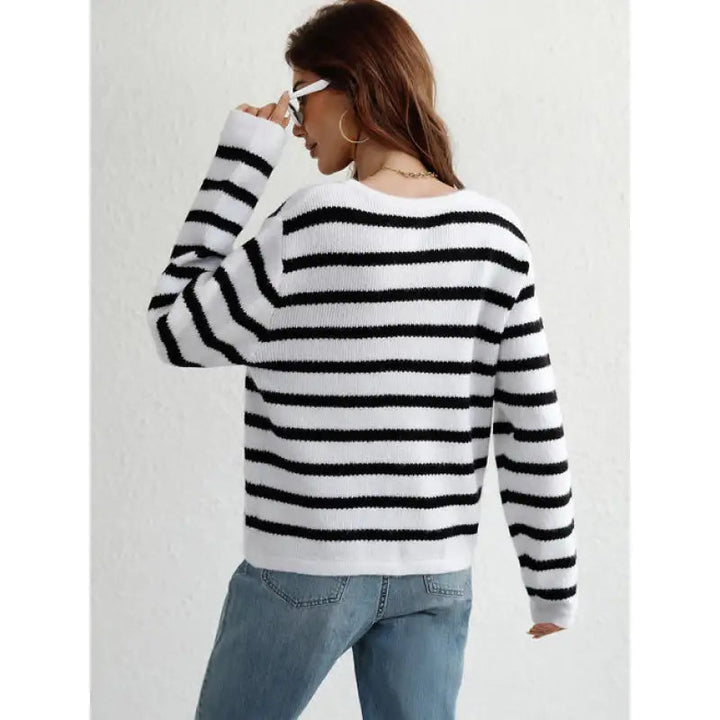 Lune London | Cozy chunky knit sweater with button placket and side pockets